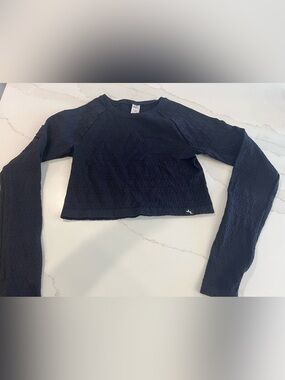 JoyLab Navy Textured Long-Sleeve Cropped Top